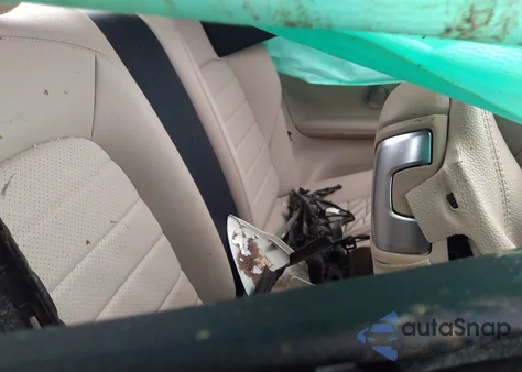 2017 Mercedes-Benz C 300 из США, поврежденный, VIN WDDWJ4JB8HF367273